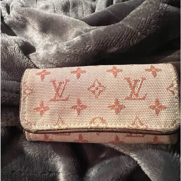 Louis Vuitton Accessories - Louis Vuitton Monogram Mini Multicles 4 Keyring Key Case